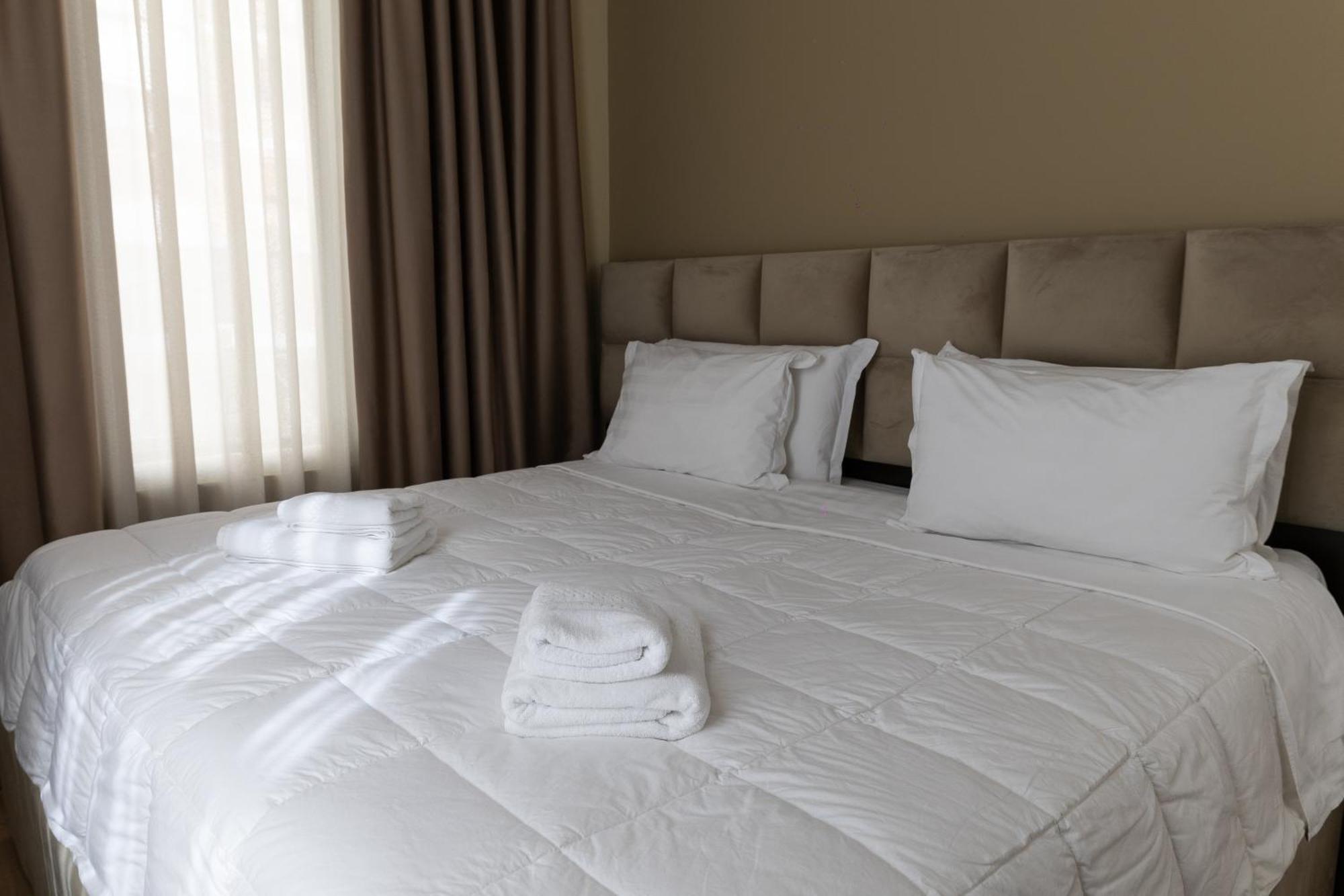 טיראנה 4R Colombo Hotel מראה חיצוני תמונה