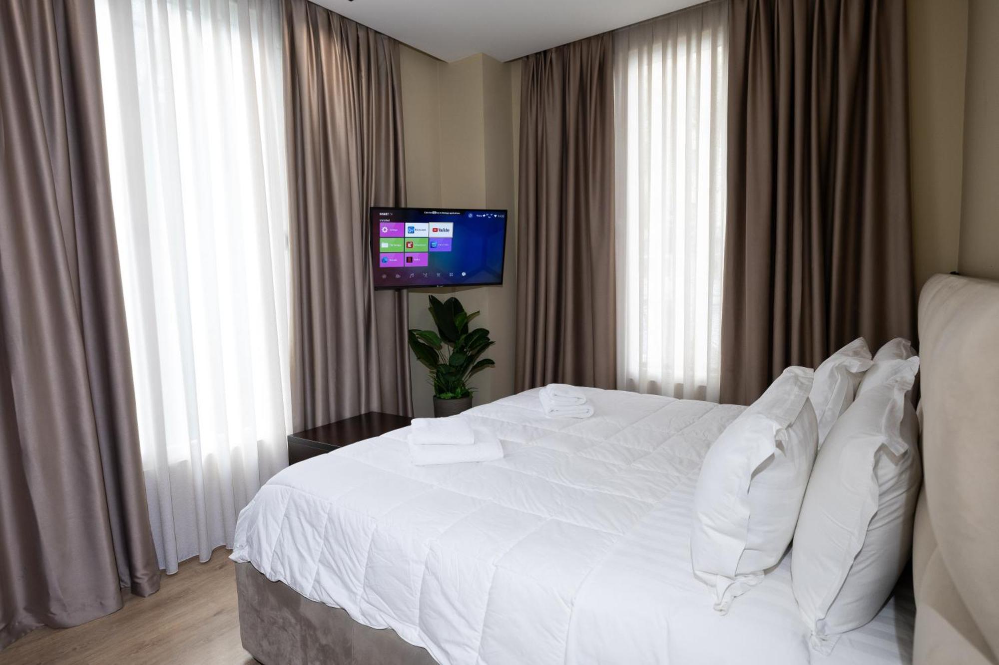 טיראנה 4R Colombo Hotel מראה חיצוני תמונה