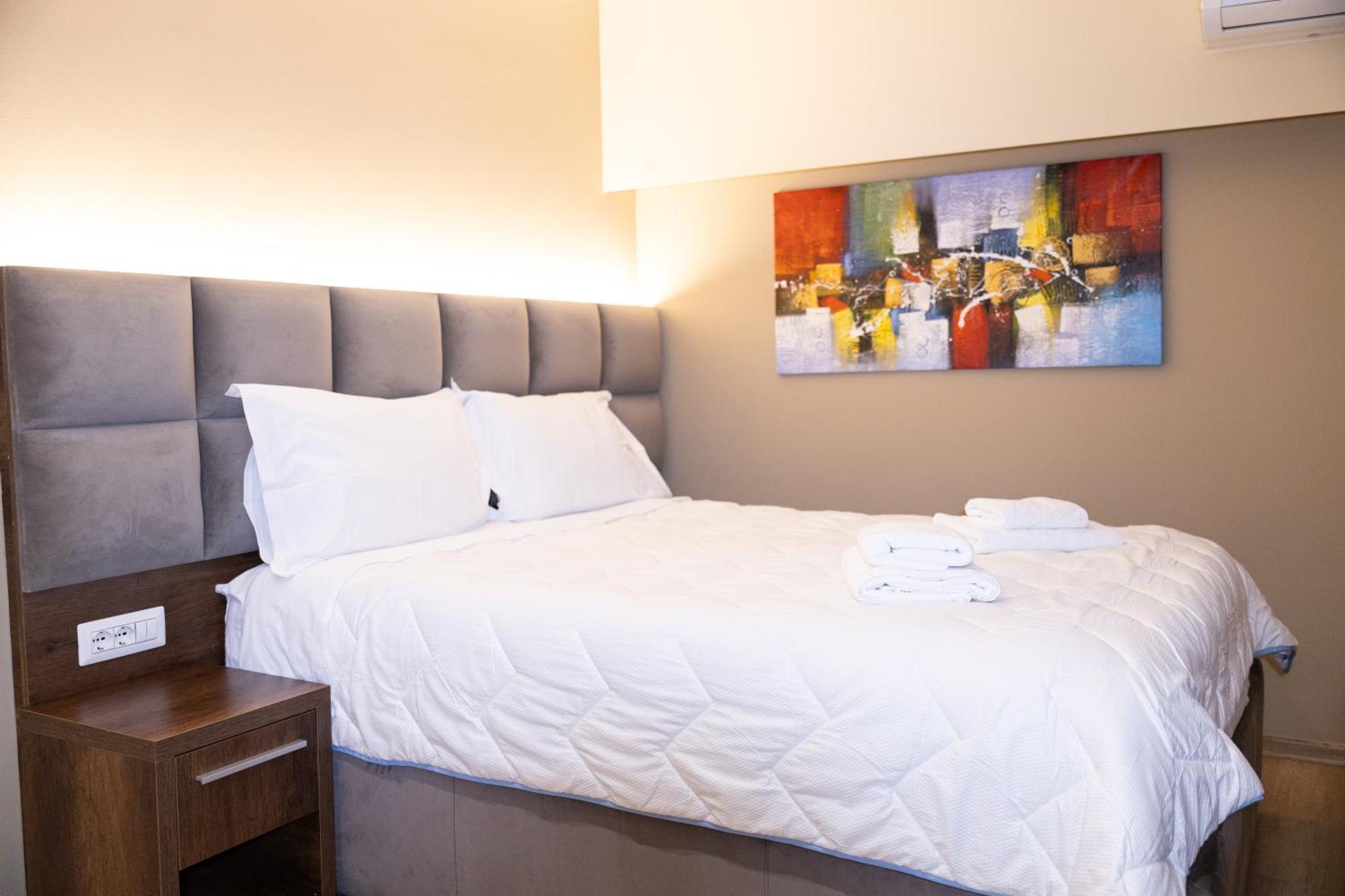 טיראנה 4R Colombo Hotel מראה חיצוני תמונה